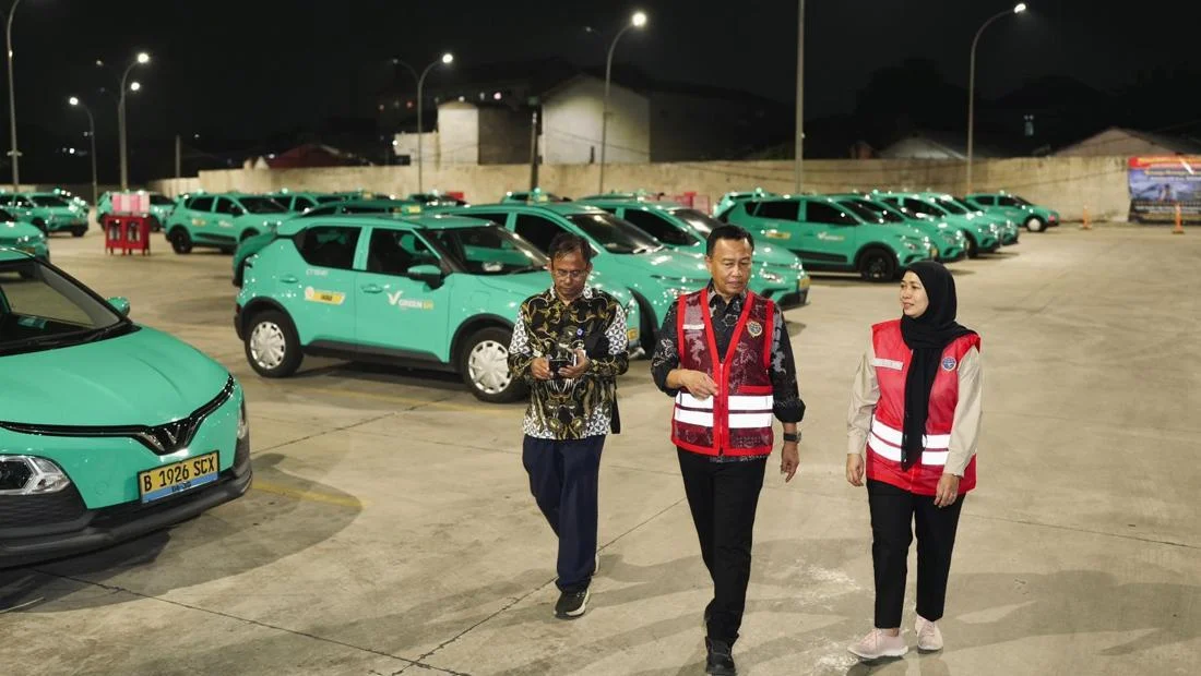 Buntut Tabrakan Kereta, Kemenhub Sidak Pool Taksi Xanh SM di Bekasi
