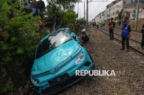 Insiden Taksi Green SM Bekasi: Kemenhub Evaluasi Keamanan EV VinFast