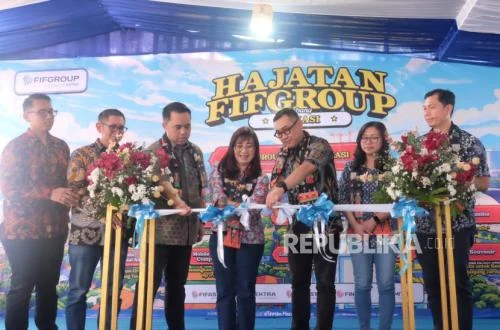 Perkuat Layanan, FIFGROUP Bekasi Resmikan Gedung dan Panel Surya Baru
