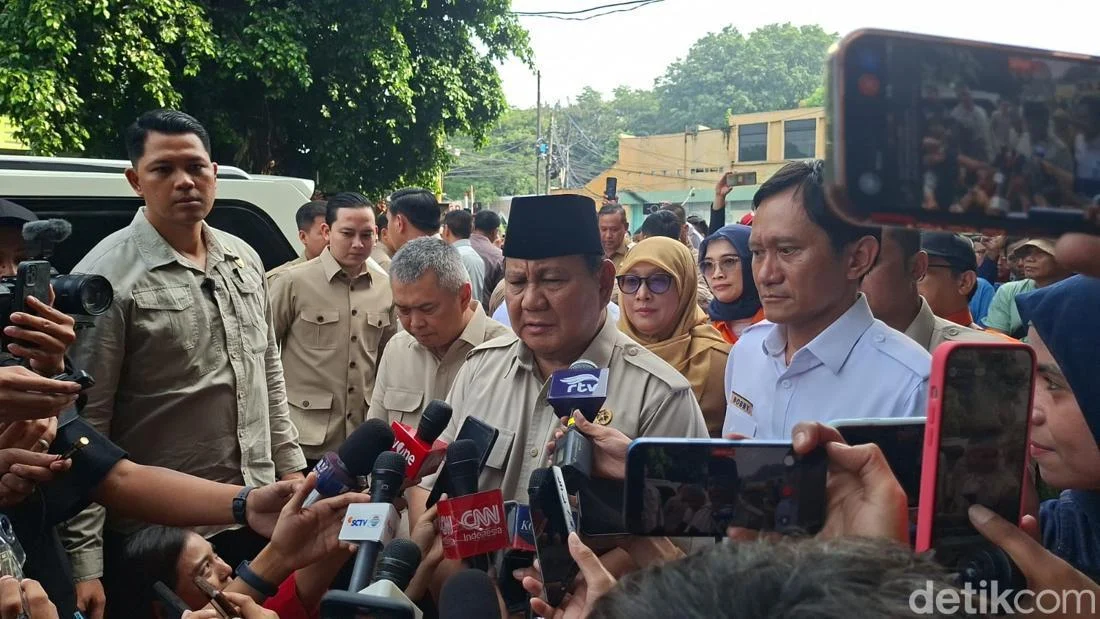 Prabowo Jamin Santunan Seluruh Korban Kecelakaan Maut Kereta di Bekasi