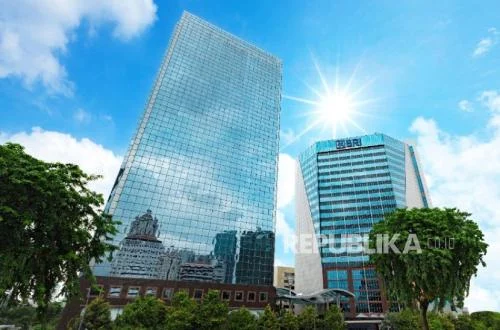 Program BRI Debit FC Barcelona Sukses Himpun Tabungan Rp 1,29 Triliun