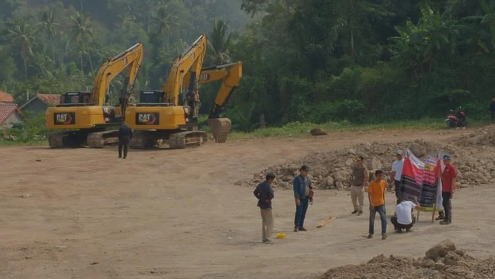 Tambang Dekat SUTET Banten Ditertibkan, Listrik Jawa-Bali Terancam