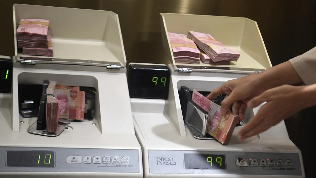 BI Naikkan Suku Bunga Acuan ke 5,25% untuk Stabilkan Rupiah