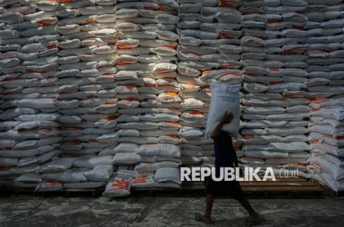 Bulog Siapkan Ekspor 500 Ribu Ton Beras ke Malaysia