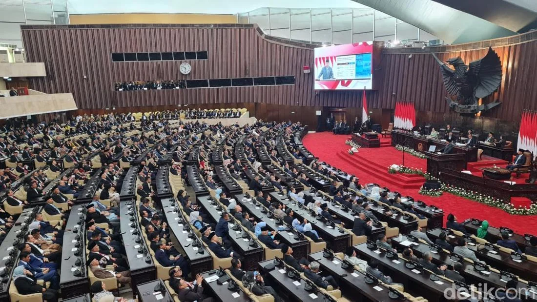 BUMN Ditunjuk Awasi Ekspor SDA Strategis, Prabowo Teken Aturan Baru