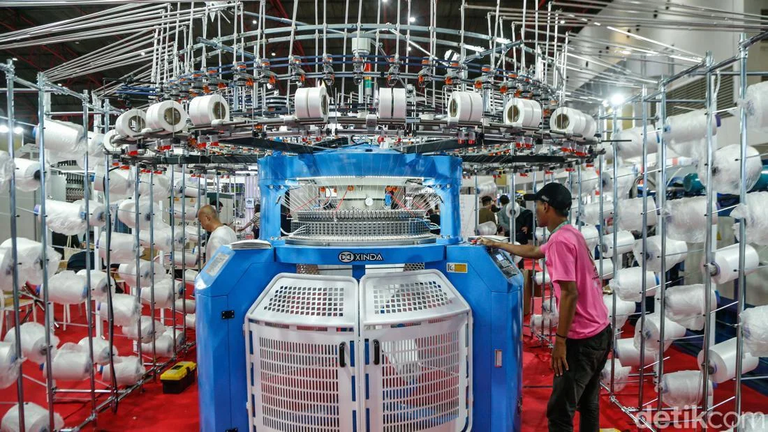 Bunga Rendah Sektor Tekstil: Dorongan Ekonomi dari Pemerintah