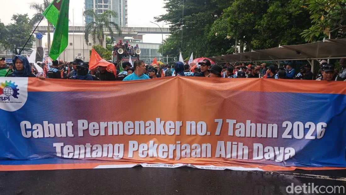 Buruh Tolak Permenaker Outsourcing, Tuntut Revisi Mendesak