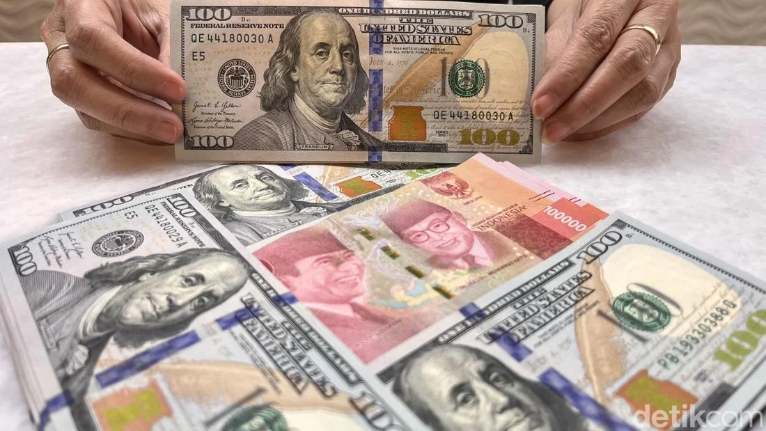 Dolar Nyaris Rp 17.700, Menkeu Siapkan Rp 2 T/Hari untuk Stabilkan Rupiah