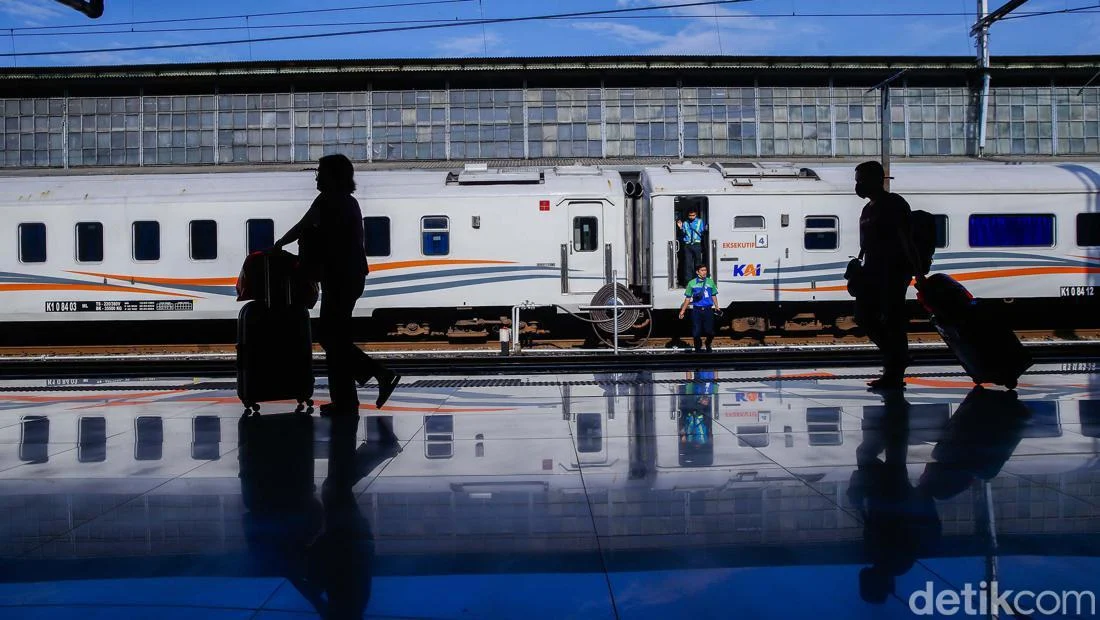 Gangguan Operasional di Stasiun Pasar Senen, Enam KA Jarak Jauh Terdampak