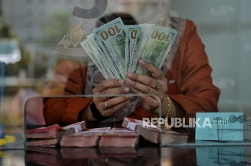 Habibie & Rupiah Menguat: Pelajaran Krisis 1998 untuk Kini