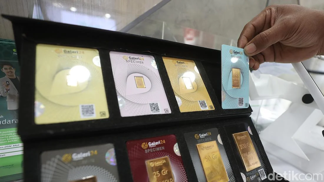 Harga Emas Antam Turun Tipis, Buyback Kena PPh 1,5%