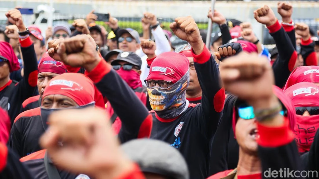 KSPI Tolak Permenaker Outsourcing, Desak Revisi Mendesak