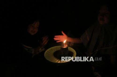 Listrik Padam Meluas di Sumatra Akibat Cuaca Buruk