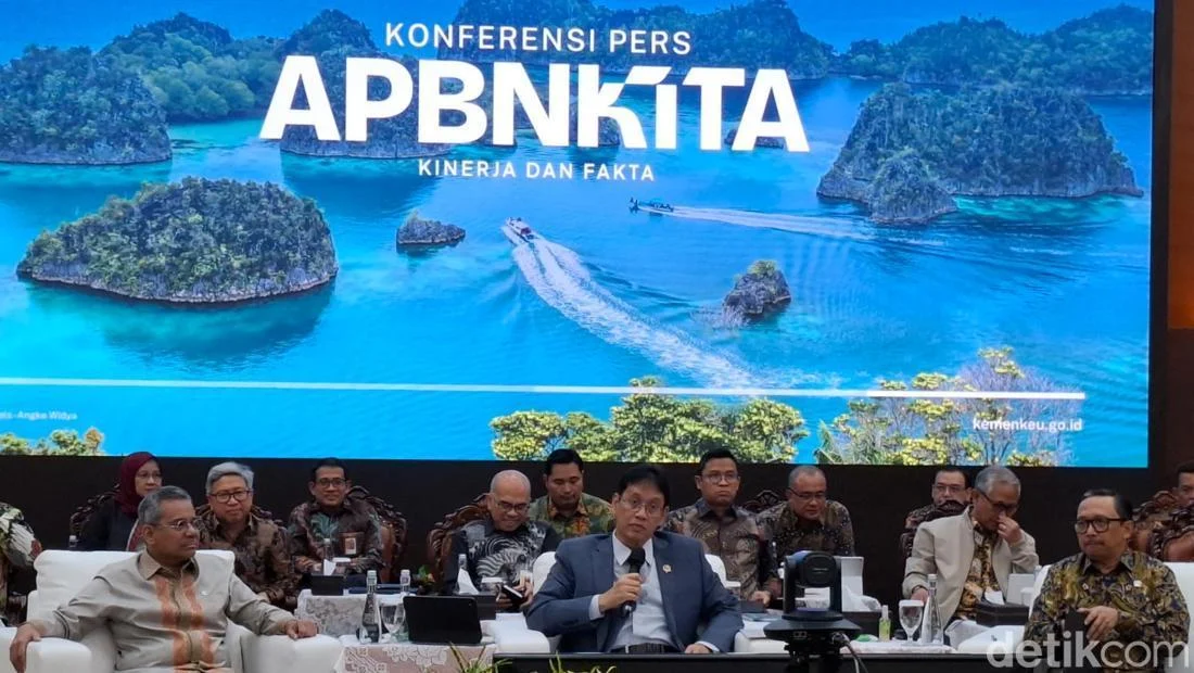 Menkeu Bantah Fiskal Goyah, Rupiah Tergantung BI