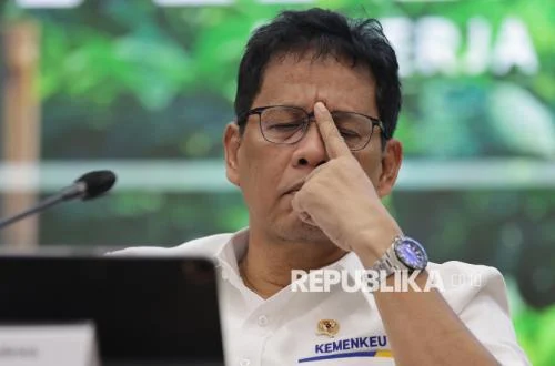 Menkeu Copot 2 Pejabat Atas Kasus Restitusi Pajak Fiktif