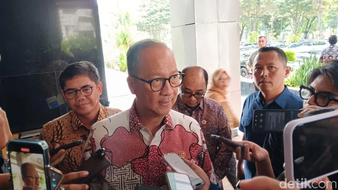 Menperin & Menkeu Bahas Stimulus Sektor Manufaktur dan EV