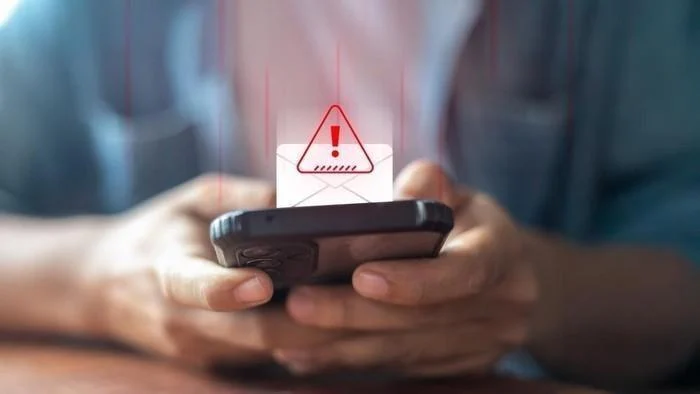 OJK: 549 Ribu Laporan Scam, Rp 9,5 Triliun Hilang