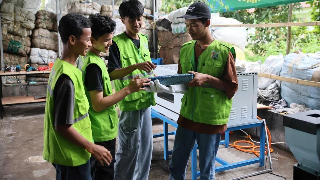 PGN Ubah Sampah Plastik Jadi Produk Bernilai Lewat ESG