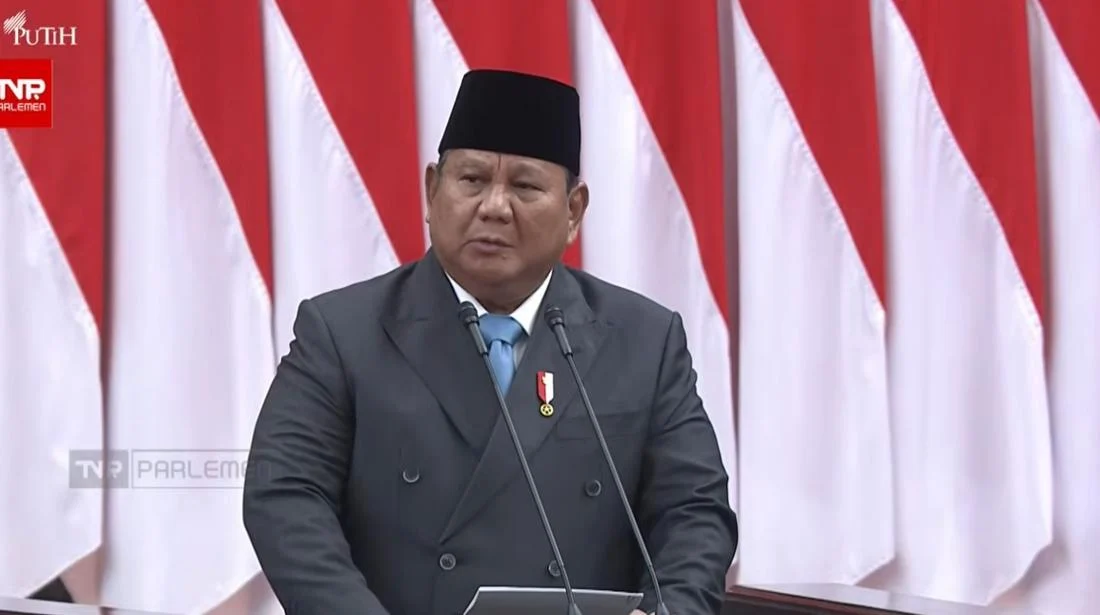 Prabowo Kritisi Birokrasi Lamban, Izin Usaha Indonesia Tertinggal Jauh