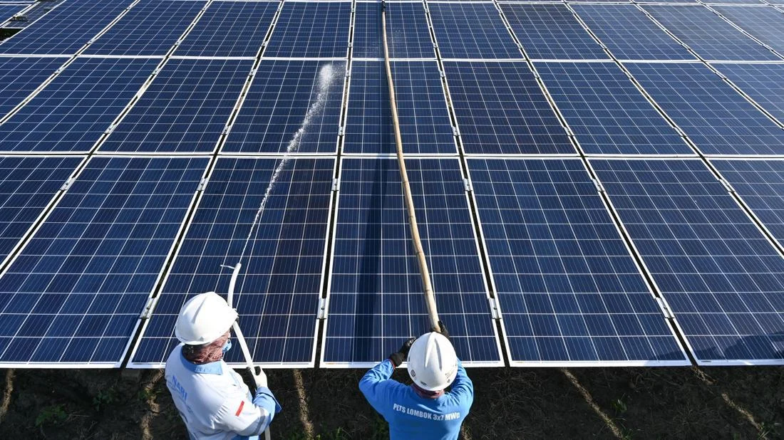 Prabowo Targetkan PLTS 100 GW Rampung Sebelum 2029