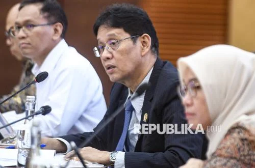RI Siapkan Insentif PPN Kendaraan Listrik Hingga 100%