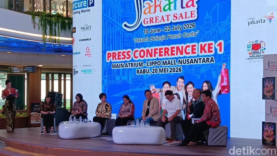 Rupiah Lemah, Pengunjung Mal Jakarta Turun Drastis di Hari Kerja