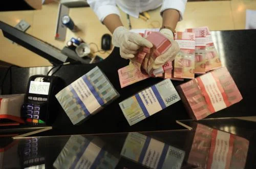 Rupiah Menguat 0,36% ke Rp 17.325 Terhadap Dolar AS