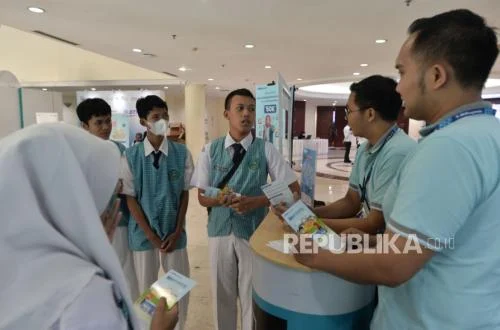 Tabungan Pelajar Capai Rp29,13 T, OJK: Inklusi Keuangan Meningkat