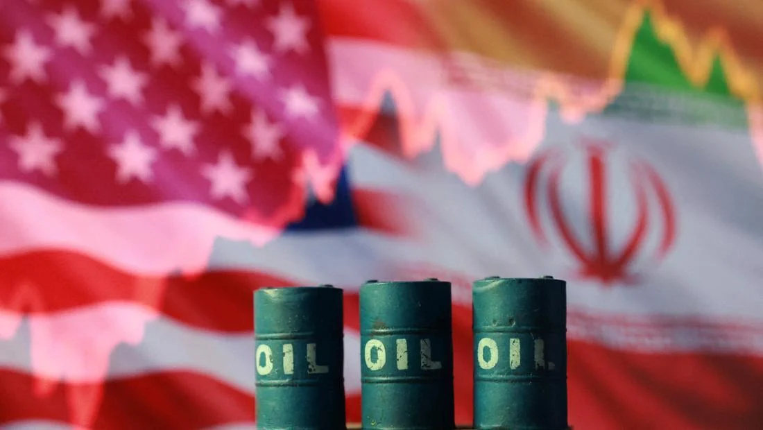 Trump Beri Sinyal Damai, Harga Minyak Mentah Anjlok 5%