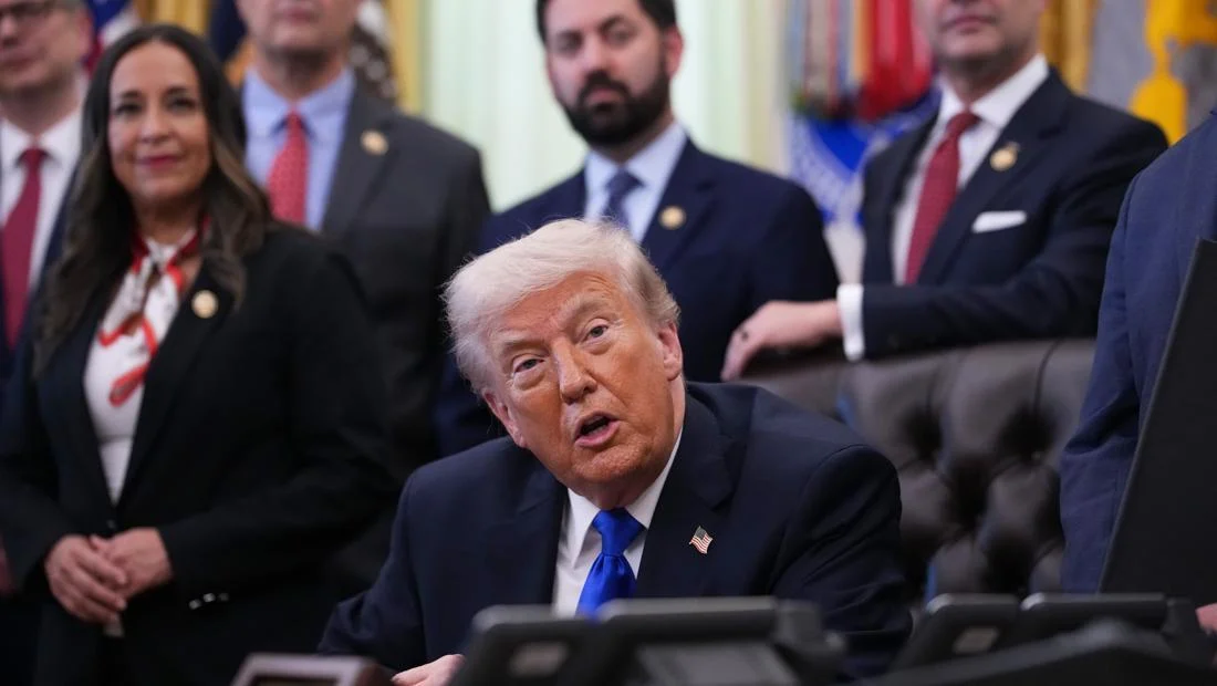 Trump Naikkan Tarif Impor Mobil Eropa ke AS Jadi 25%