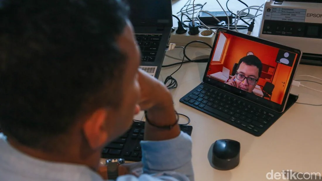 WFH Diperpanjang 2 Bulan, Efek Konflik Timur Tengah Terasa
