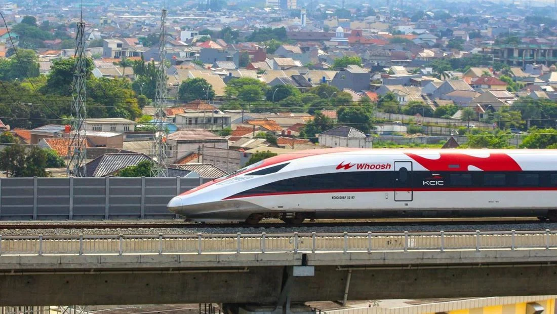 Whoosh Lonjakkan Penumpang 15% di Long Weekend Hari Buruh