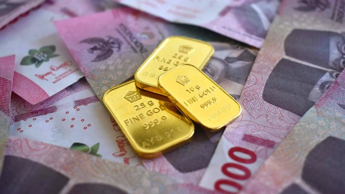 Emas Antam Anjlok Rp 15.000, Cek Rincian Harganya