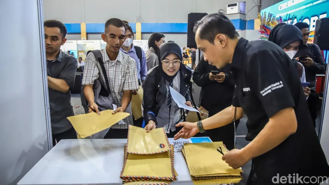 Job Fair Jakarta Dipadati Ribuan Pencari Kerja