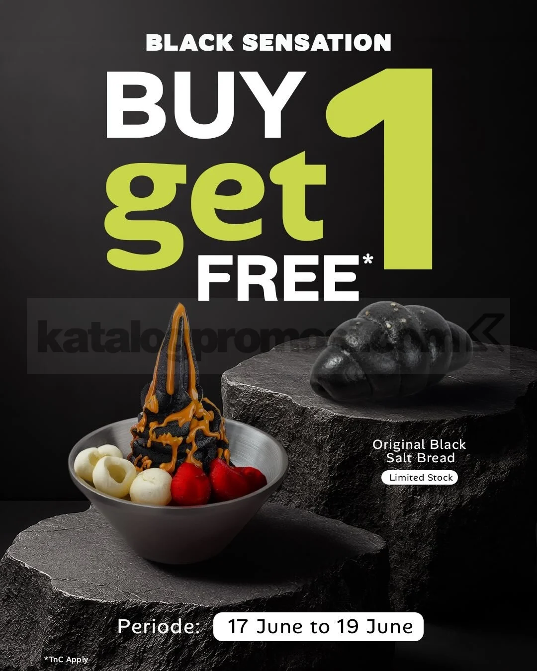Sour Sally Green: Beli FroYo Hitam, Gratis Roti Gurih!
