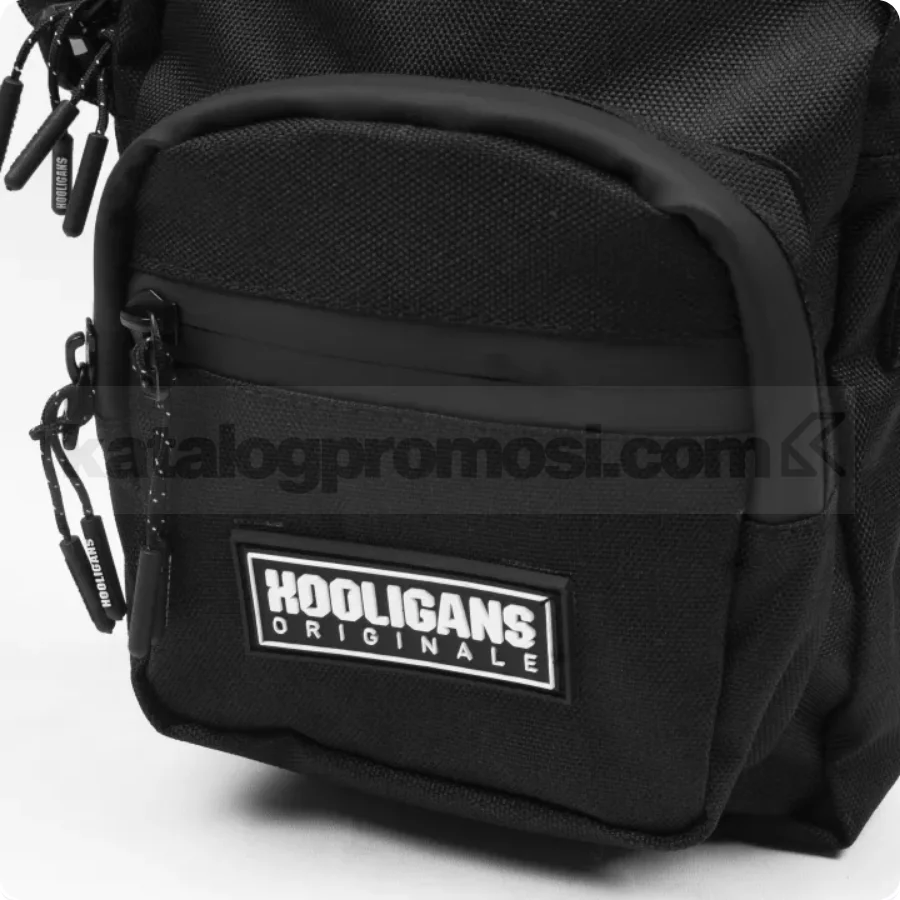 Promo Hooligans Sling Bag Basten: Gaya Minimalis, Fungsi Maksimal di Lazada